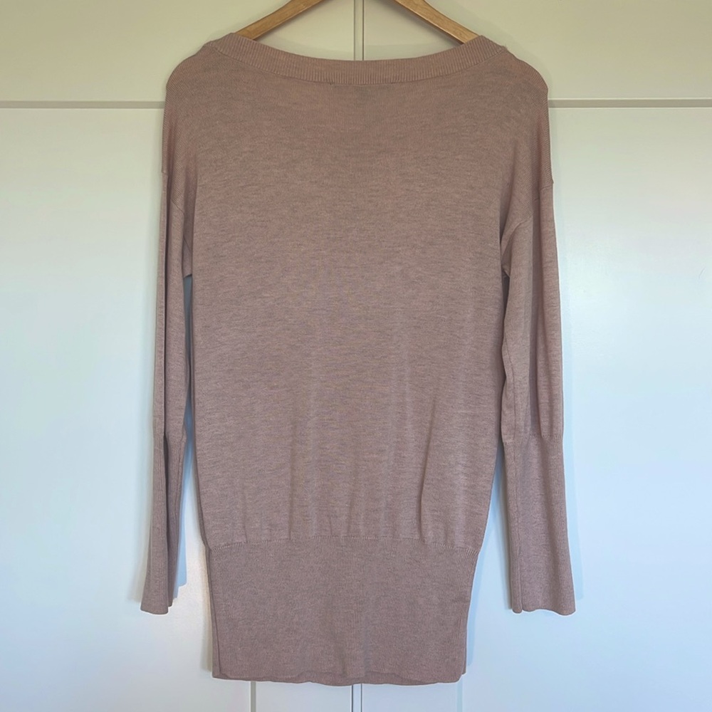 White House Black Market light pink sweater - Picture 4 of 4